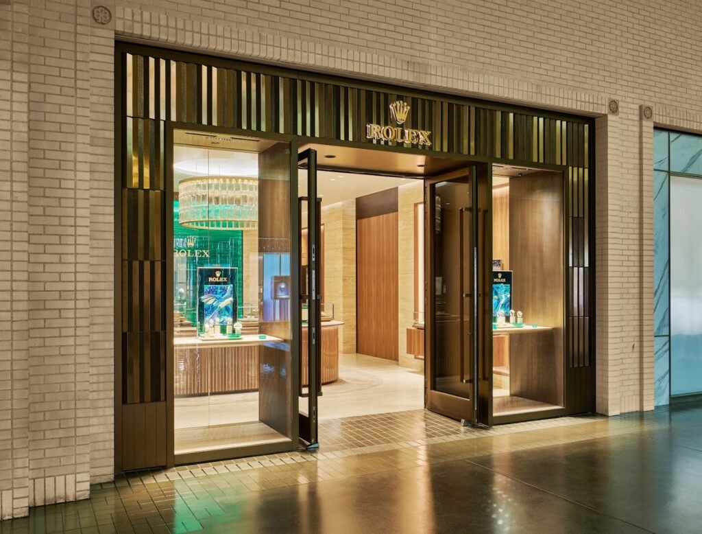 Company image eiseman jewels northpark center jewelry